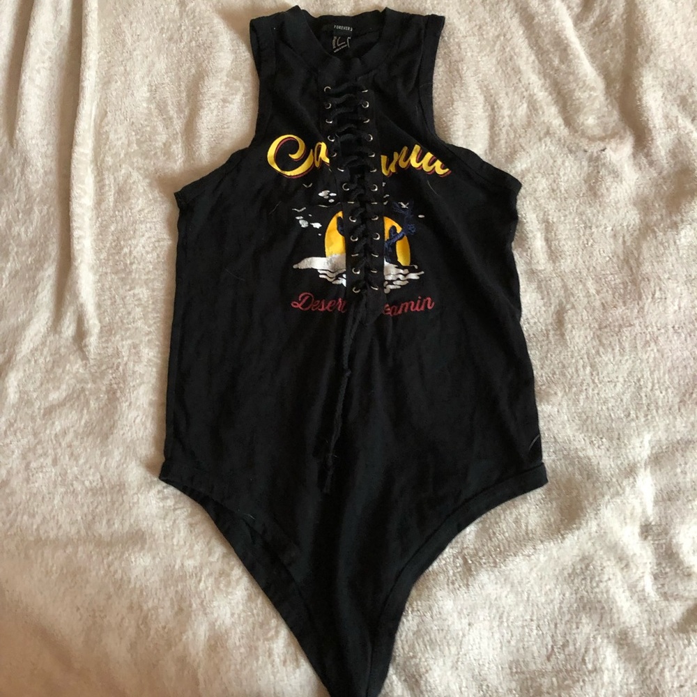 Razor back tank